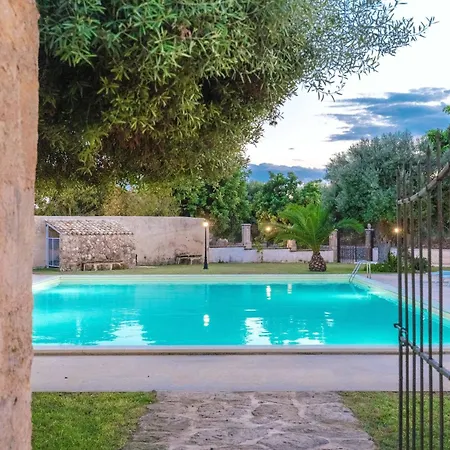 Masseria Testaferrata Farm stay *