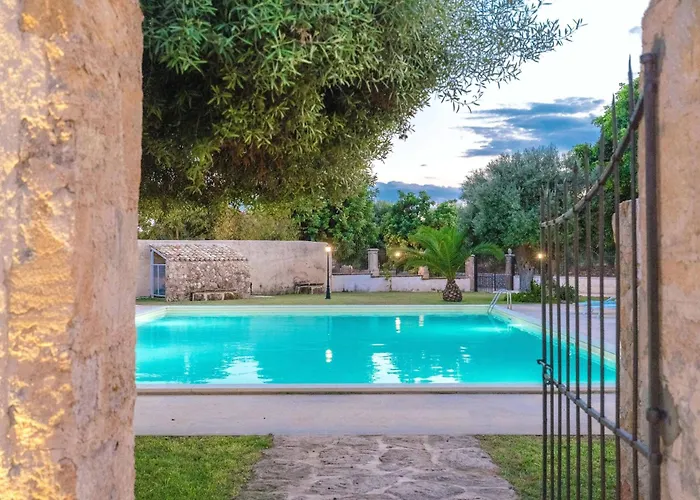 Masseria Testaferrata Farm stay *