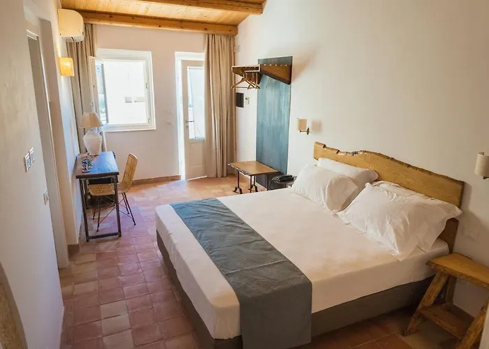 Masseria Testaferrata Farm stay *